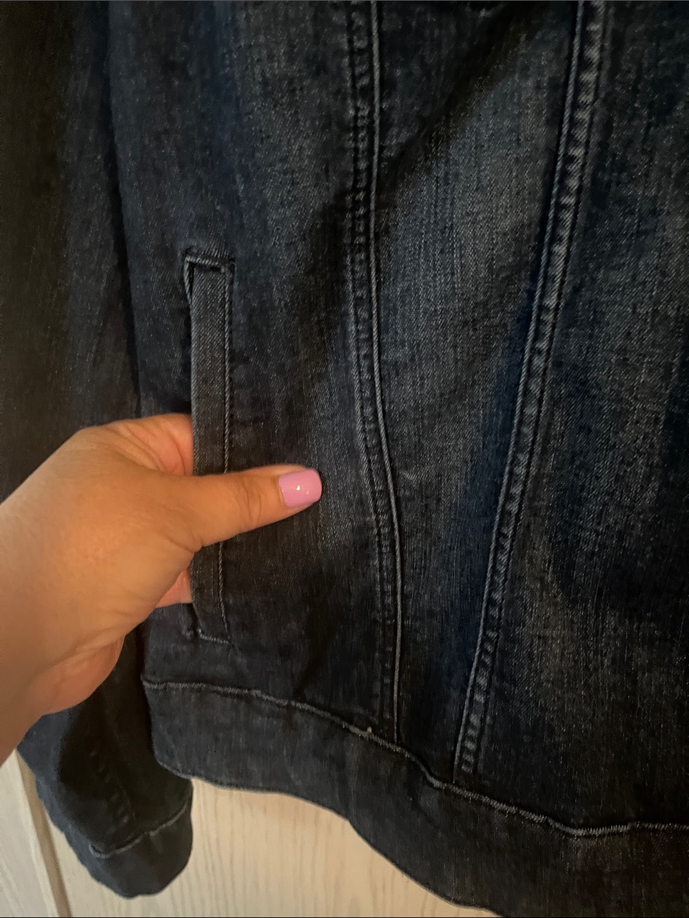 Ellen Degeneres Black Denim Button-Front Jean Jacket - Picture 5 of 12